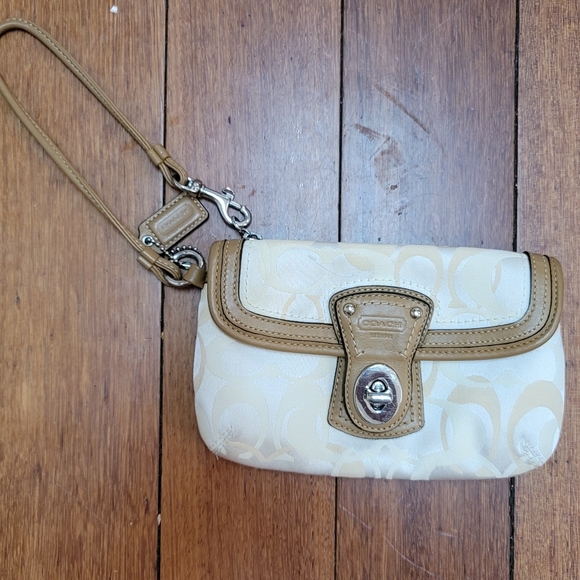 Coach Monogram Wristlet - Picture 5 of 13